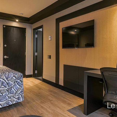 Hotel Le Chablis Cadillac Монреаль Екстер'єр фото